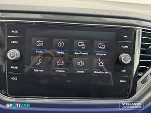 Volkswagen T-Roc   1.5 TSI 110kW (150CV) DSG Sport - Foto 20