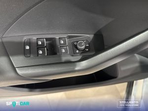 Volkswagen T-Cross   1.0 TSI 81kW (110CV) DSG Sport - Foto 12