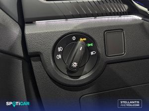 Volkswagen T-Cross   1.0 TSI 81kW (110CV) DSG Sport - Foto 13