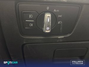 Volkswagen Passat   2.0 TDI 110kW (150CV) DSG Advance - Foto 18