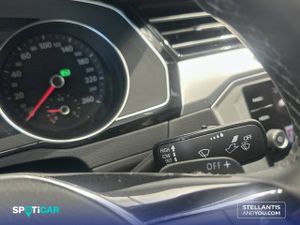 Volkswagen Passat   2.0 TDI 110kW (150CV) DSG Advance - Foto 21