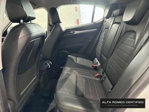 Alfa Romeo Stelvio  2.2 Diésel 140kW (190CV)  Q4 Sprint - Foto 10