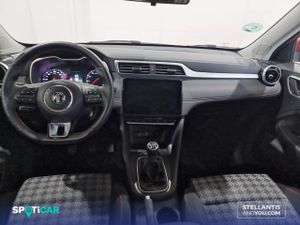 MG ZS  1.5 Comfort - Foto 8