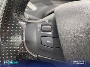 Peugeot 2008   PureTech 110 S&S 6 Vel. MAN GT Line - Foto 23