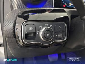 Mercedes Clase A  A 180 d - - Foto 15