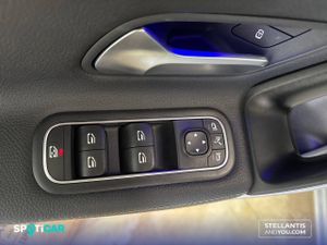 Mercedes Clase A  A 180 d - - Foto 12