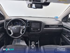Mitsubishi Outlander  2.4 PHEV  Auto 4WD Kaiteki+ - Foto 8