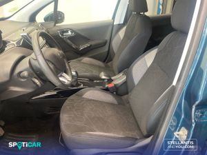 Peugeot 2008   PureTech 110 S&S 6 Vel. MAN Signature - Foto 9