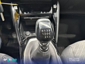 Peugeot 208   Puretech 100 Allure - Foto 19