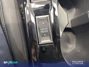 Peugeot 208   Eléctrico 136 (100 Kw) Allure - Foto 18