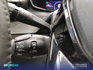 Peugeot 208   Puretech 100 Allure - Foto 20