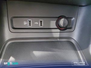 MG ZS  1.5 Comfort - Foto 16