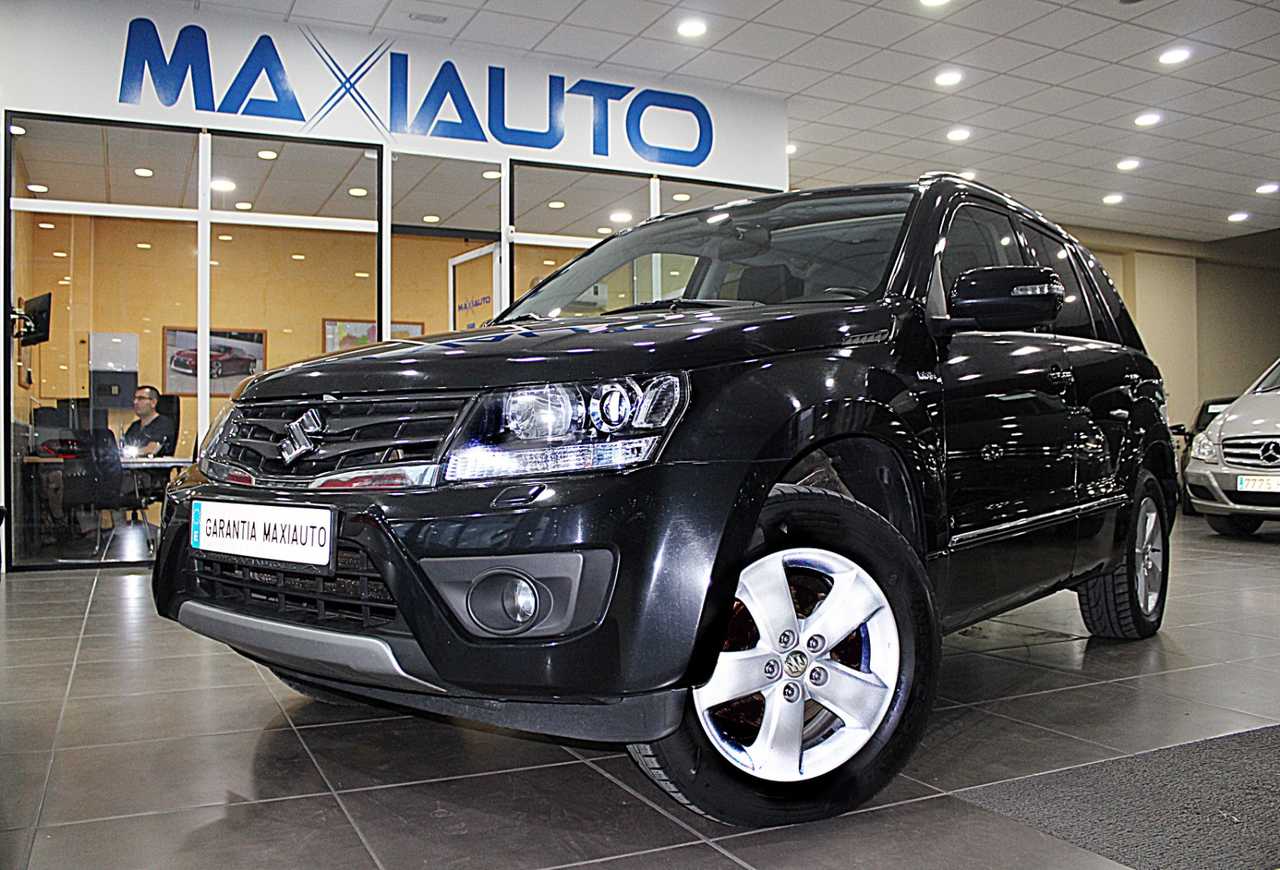 Suzuki Grand Vitara SERIE LIMITADA X30   - Foto 1