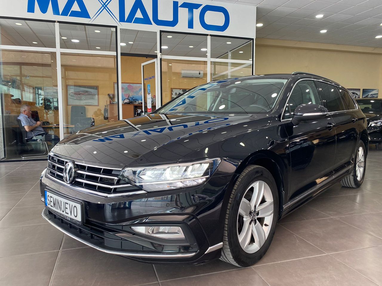 Volkswagen Passat VARIANT 2.0 TDI 190 CV R-LINE DSG 5P   - Foto 1