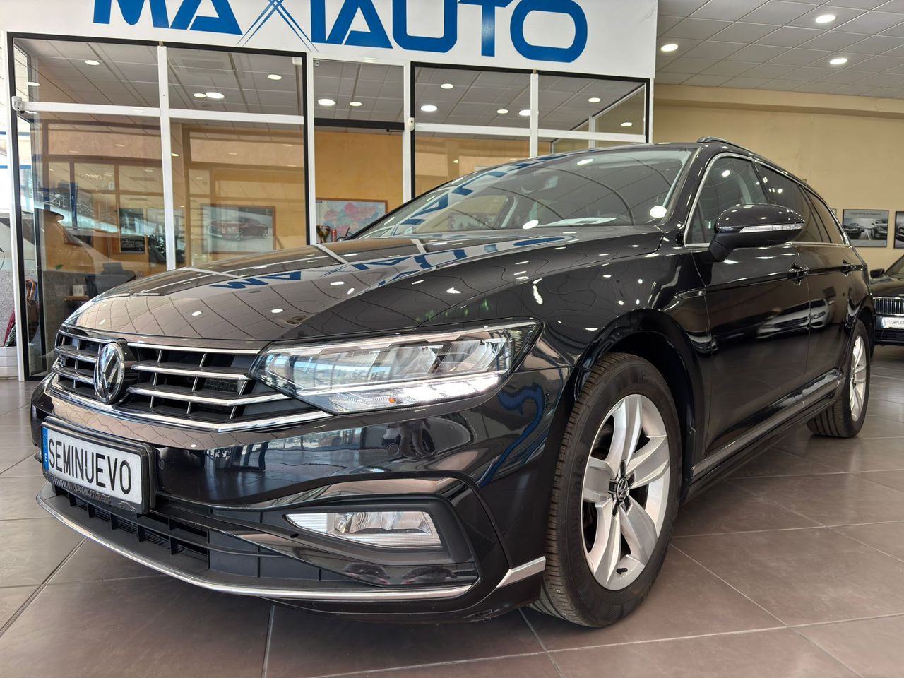 Volkswagen Passat VARIANT 2.0 TDI 190 CV R-LINE DSG 5P   - Foto 1