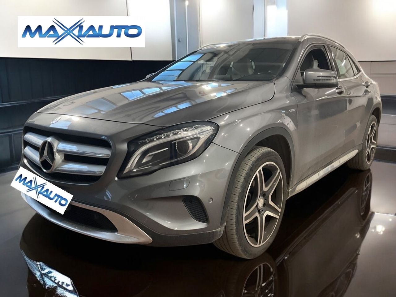 Mercedes GLA 200 D 136 CV URBAN LINE   - Foto 1