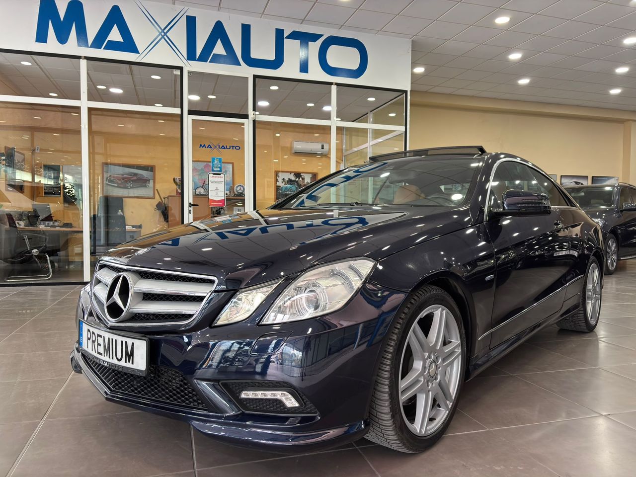 Mercedes Clase E 250 CDI COUPÉ BLUEEFFICIENCY AVANTGARDE 204 cv   - Foto 1