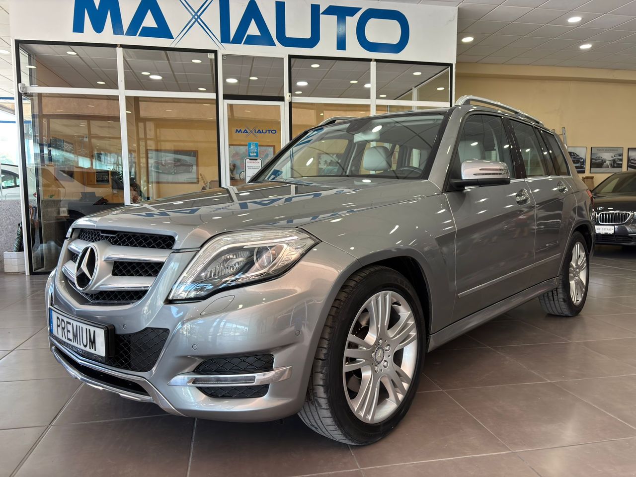 Mercedes Clase GLK 220 D 4-MATIC BLUEEFFICIENCY 170 CV  •	Fecha: 8/2014   - Foto 1