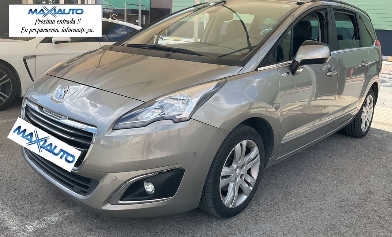 Peugeot 5008 1.6 BLUE-HDI STYLE 120 CV 7 PLAZAS   - Foto 1