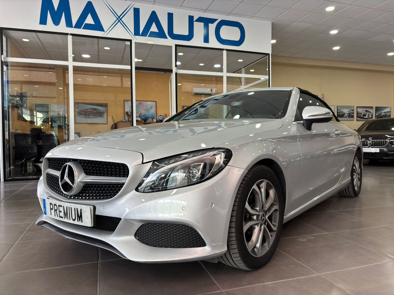 Mercedes Clase C CABRIO 200 184 CV 2P AUTO   - Foto 1