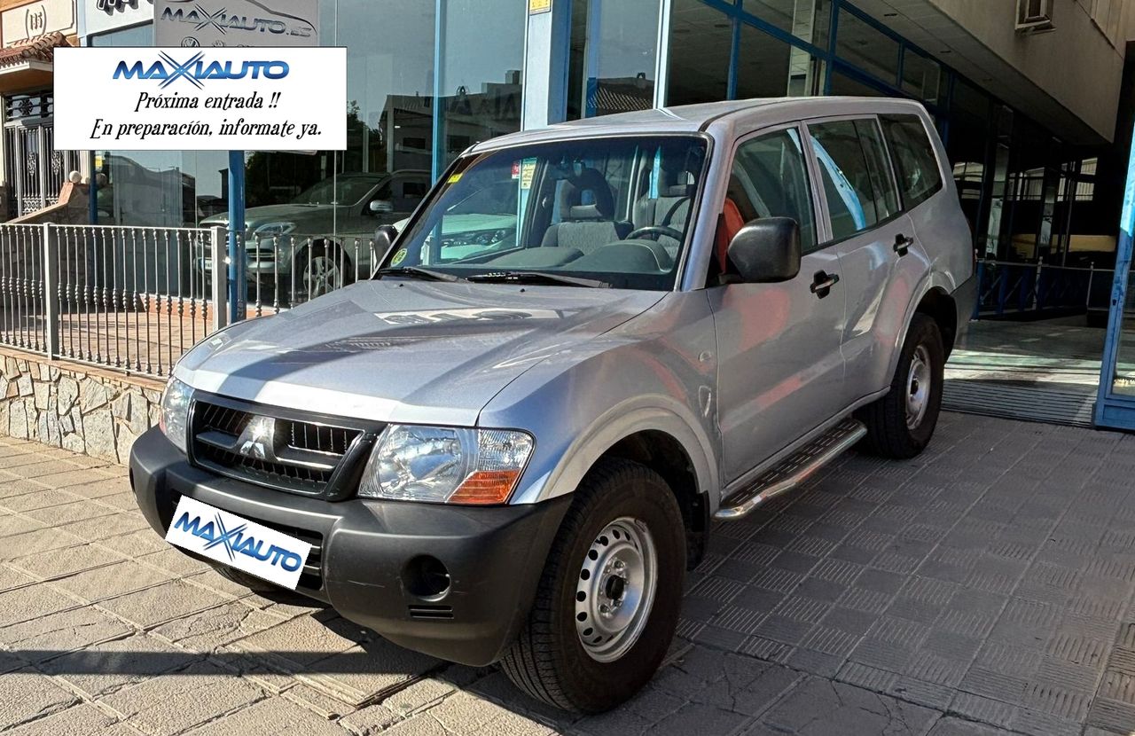 Mitsubishi Montero SAHEL 2.5 D4-D 115 CV 4X4 REDUCTORAS 7 PLAZAS   - Foto 1