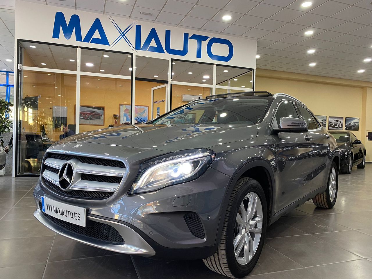 Mercedes GLA 220 D 4-MATIC URBAN LINE 177 CV   - Foto 1