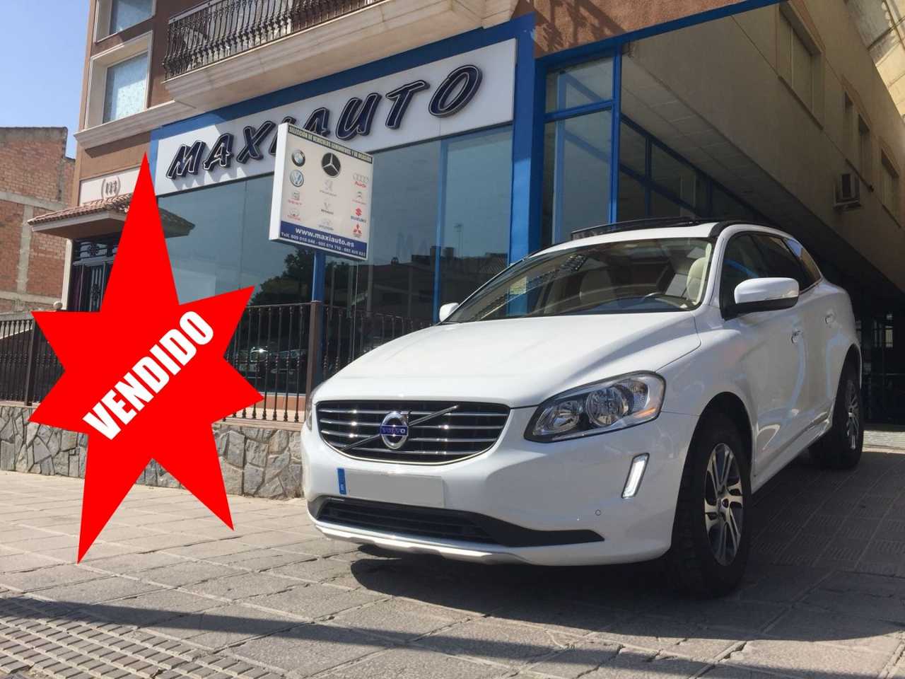Volvo XC-60 XC60 D4 181 CV G-TRONIC MOMENTUM 8VEL   - Foto 1