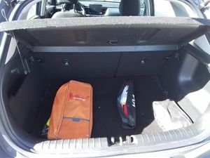 Kia Stonic 1.0 T-gdi 88kw (120cv) Mhev Imt Drive - Foto 7