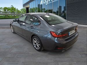 Bmw Series 3 318d Auto. - Foto 6