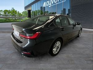 Bmw Series 3 318d Auto. - Foto 4