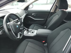 Bmw Series 3 320i Auto. - Foto 7