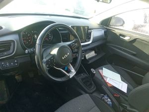 Kia Stonic 1.0 T-gdi 74kw (100cv) Mhev Imt Concept - Foto 7