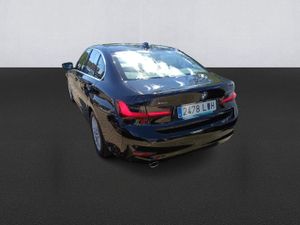 Bmw Series 3 320d Xdrive Auto. - Foto 6