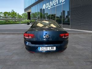 Volkswagen Passat Business 2.0 Tdi 90kw (122cv) Dsg - Foto 5