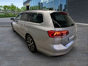 Volkswagen Passat Variant Executive 2.0 Tdi 90kw (122cv) D - Foto 6