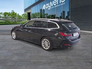 Bmw Series 3 318d Auto.touring - Foto 6