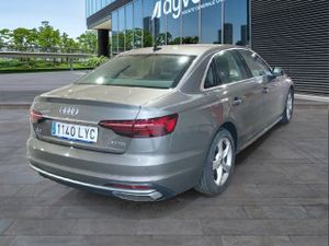 Audi A4 Advanced 30 Tdi 100kw (136cv) S Tronic - Foto 4