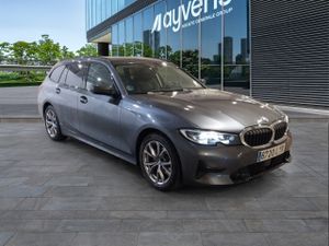 Bmw Series 3 (e) 318d Auto.touring - Foto 3