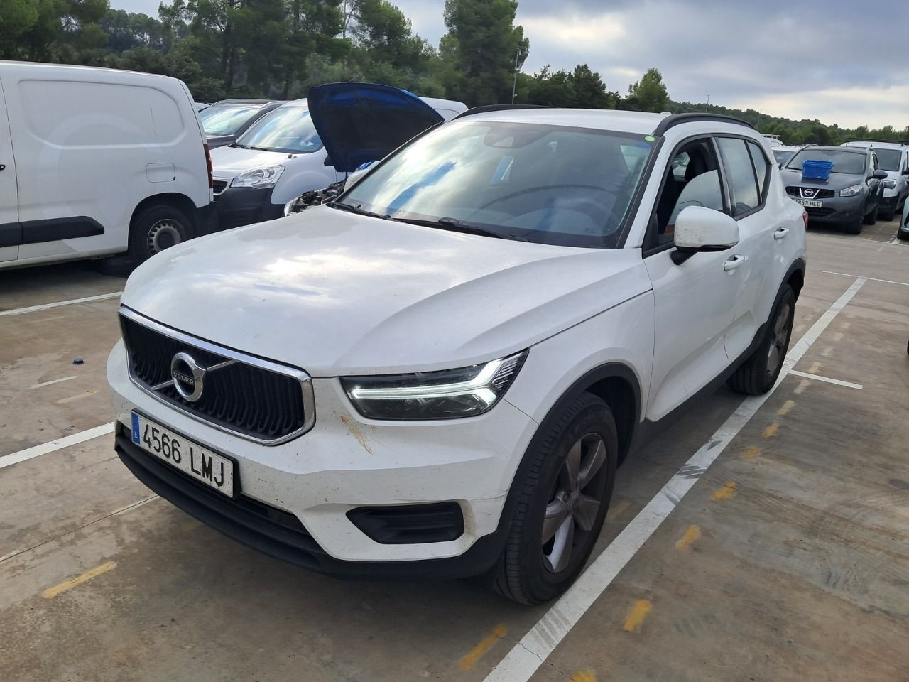 Volvo Xc40 1.5 T2 Momentum Core Auto - Foto 1