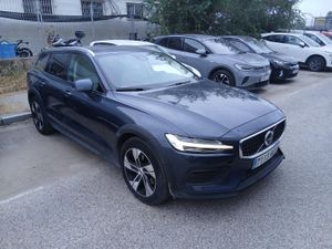 Volvo V60 Cross Country 2.0 B4 (d) Awd Core Auto - Foto 4