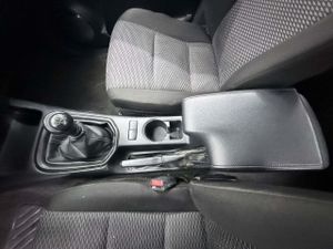 Toyota Hilux 2.4 D4D Cabina Doble GX  - Foto 24