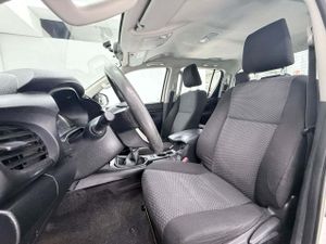Toyota Hilux 2.4 D4D Cabina Doble GX  - Foto 11