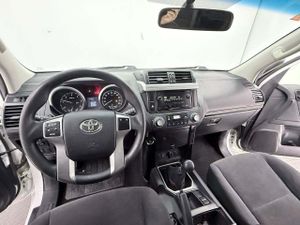 Toyota Land Cruiser 2.8 D4D GX  - Foto 27