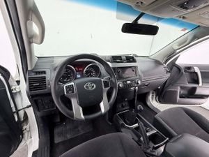 Toyota Land Cruiser 2.8 D4D GX  - Foto 11