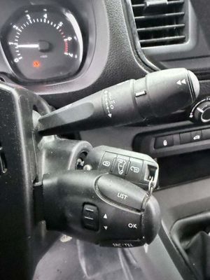 Peugeot Expert Furgon Pro 1.5 BlueHDi 100 SS Standard  - Foto 16