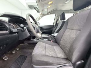 Toyota Hilux 2.4 D4D Cabina Doble GX  - Foto 8