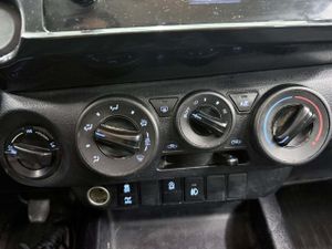 Toyota Hilux 2.4 D4D Cabina Doble GX  - Foto 24