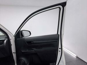 Toyota Hilux 2.4 D4D Cabina Doble GX  - Foto 33