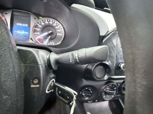 Toyota Hilux 2.4 D4D Cabina Doble GX  - Foto 17