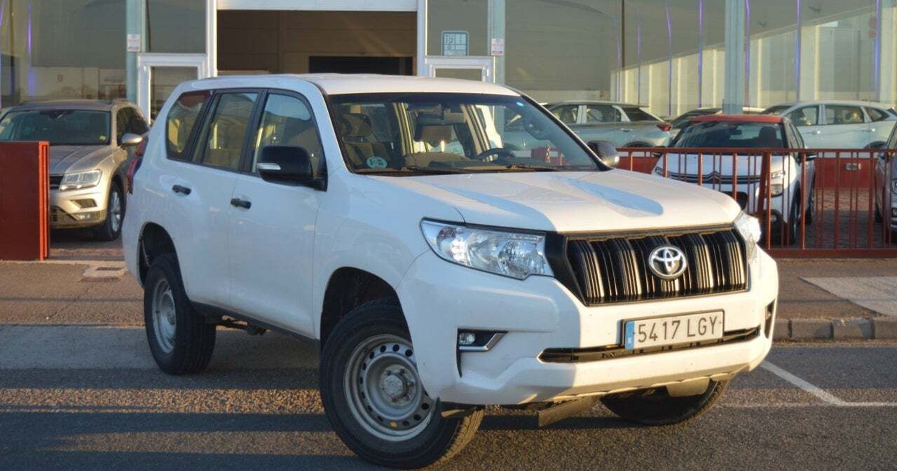 Toyota Land Cruiser 2.8 D4D GX 7 Plazas - Foto 1